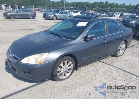 2006 Honda Accord 3.0 Ex from USA, damaged, VIN 1HGCM665X6A047757